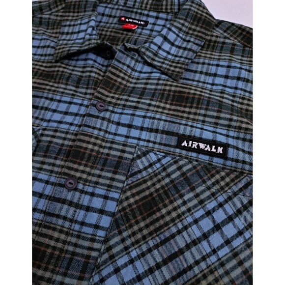 Airwalk Men's Large Plaid Button Flannel Shirt Blue Green Black Check Pockets - Picture 2 of 8